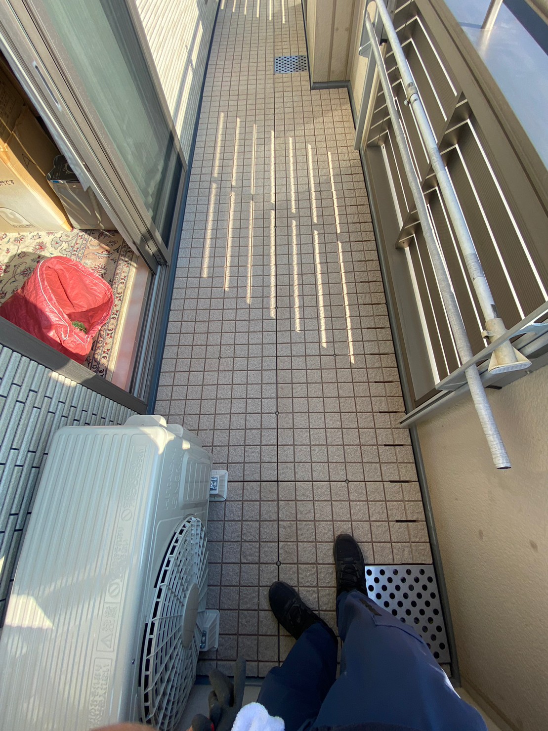 ベランダにルーフマット設置