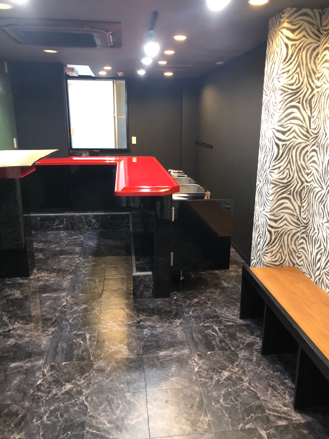 飲食店の雰囲気が一変！