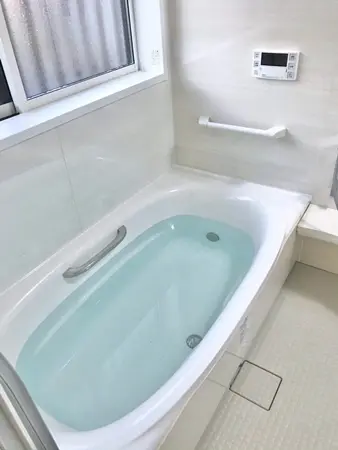 転倒防止対策で手すりを取り付け