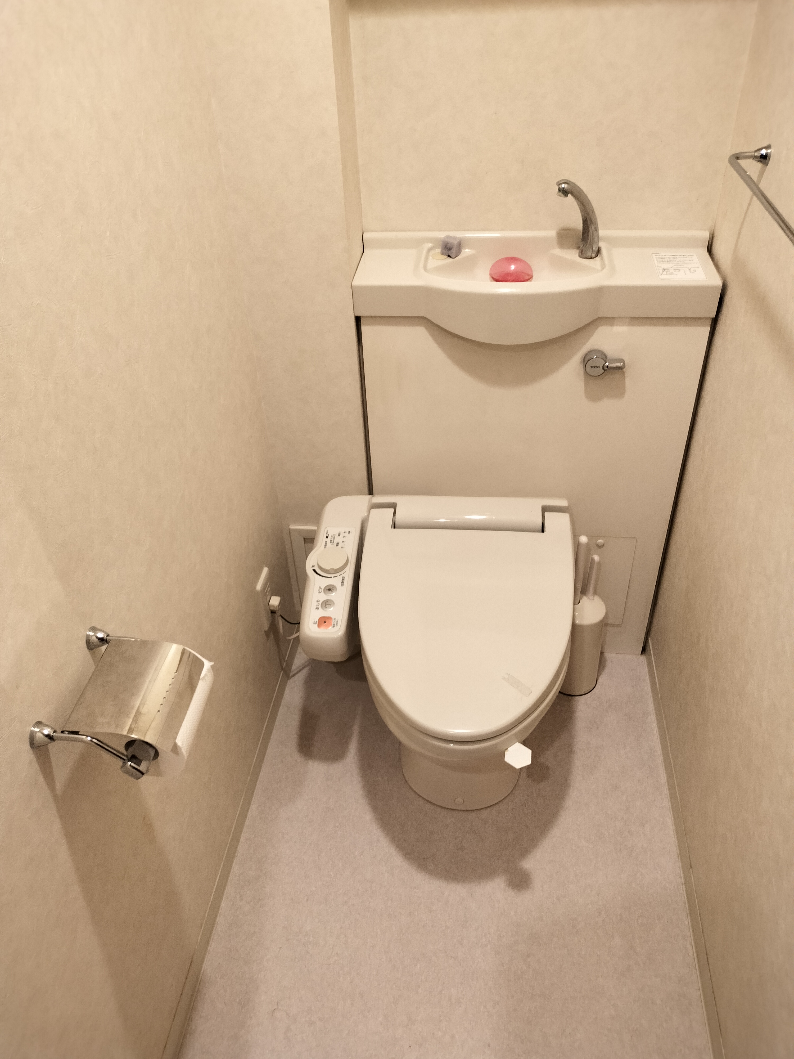 掃除がしやすく落ち着くトイレ