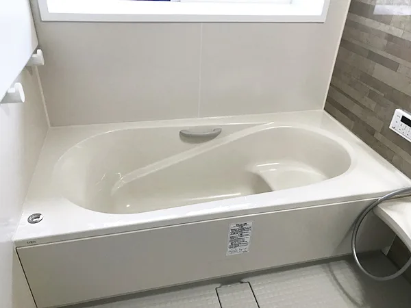 ユニットバスと一緒に給湯器も交換