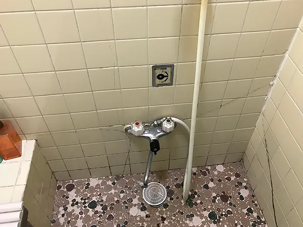 寒さと安全性に配慮した浴室リフォーム
