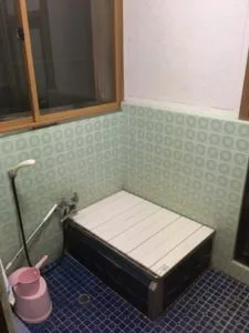 安全面重視・手すり多く段差が少ない浴室