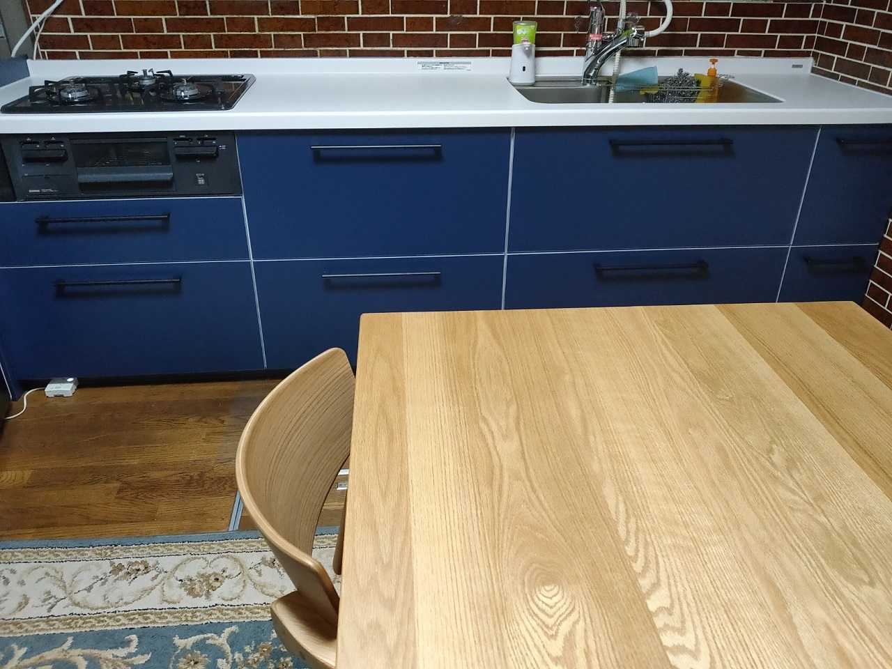 �V�X�e���L�b�`�����Y��ɐ����Ɨ���