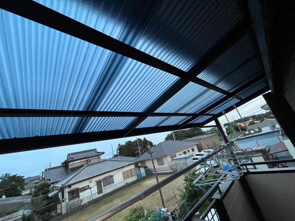 台風が来ても安心！?強度バッチリのポリカ波板