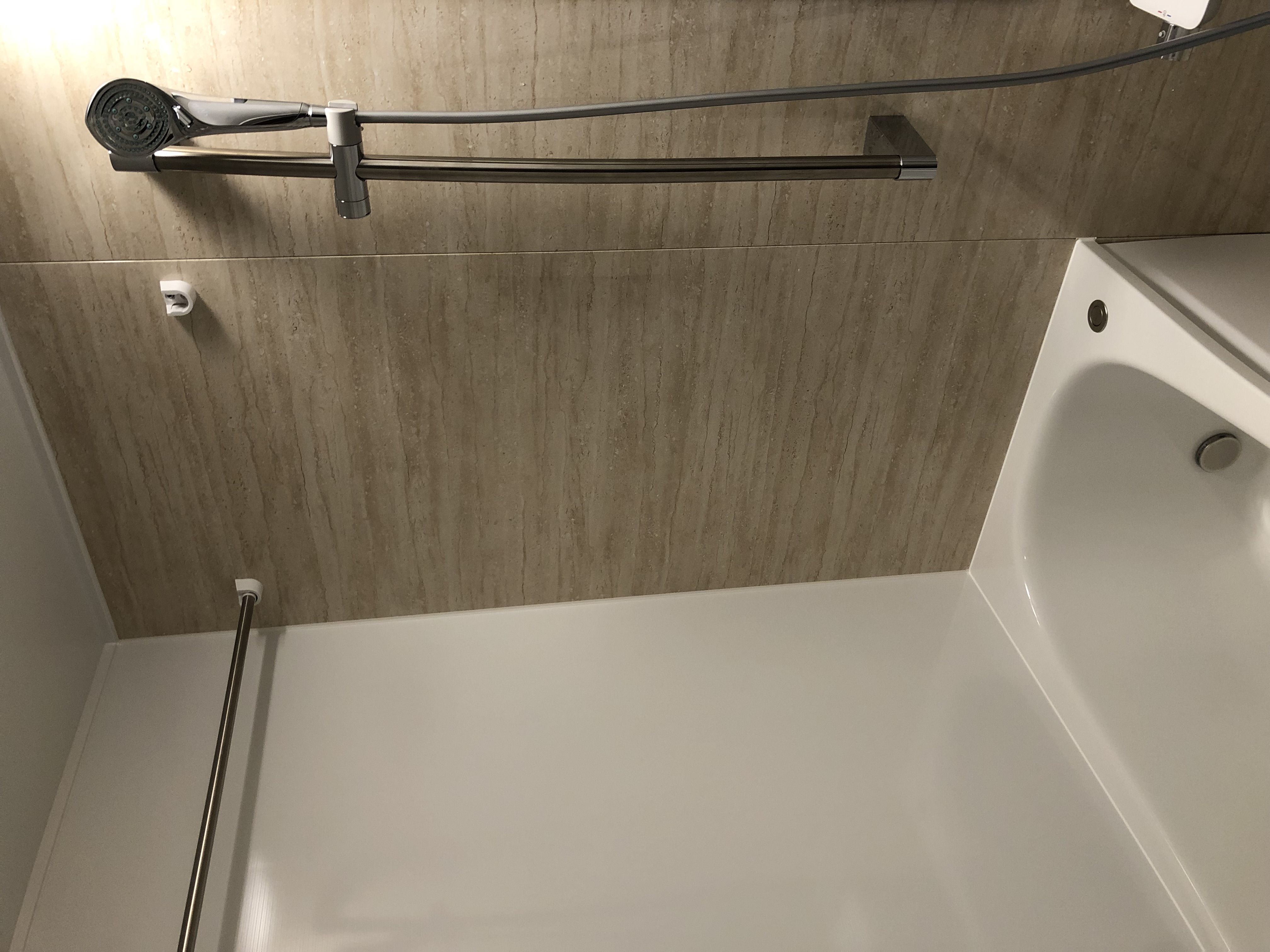 お風呂リフォームとキッチンコンロ換気扇取り替え