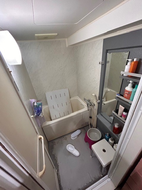 ユニットバスとトイレの同時工事＋レンジフード