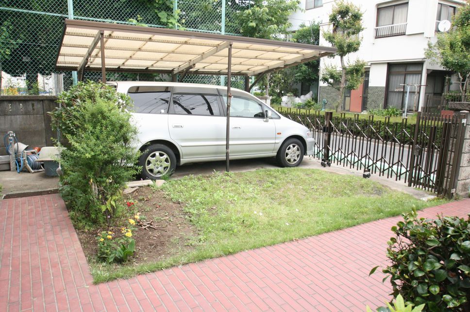 古くなったカーポートの交換工事♪