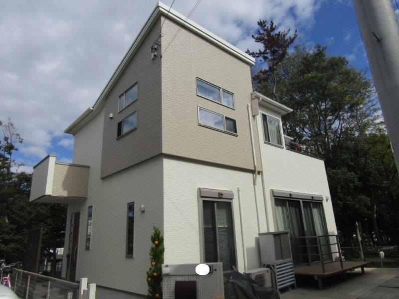千葉県鎌ケ谷市E様邸　外壁屋根塗装工事