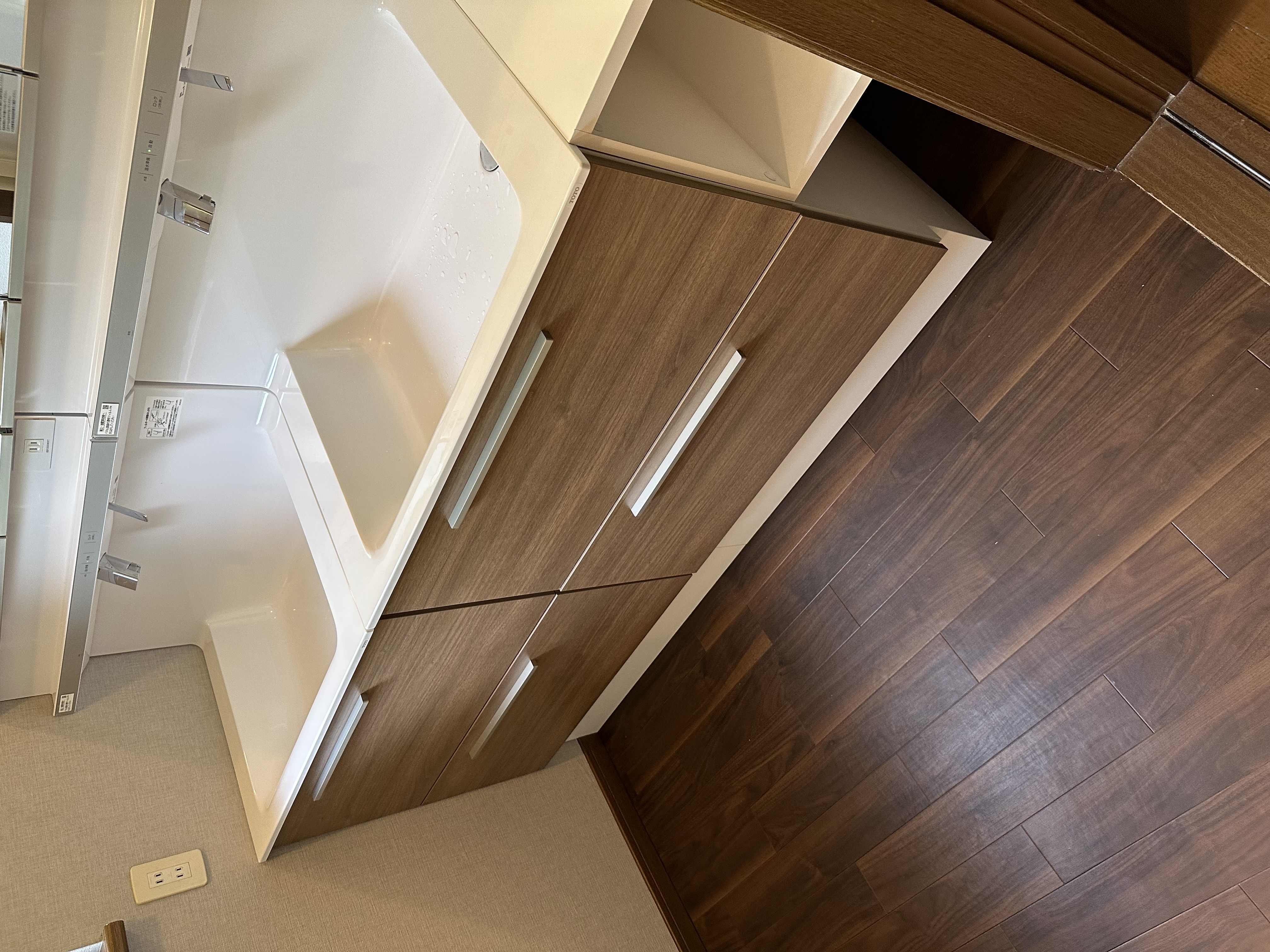 洗面化粧台リフォーム（TOTO）