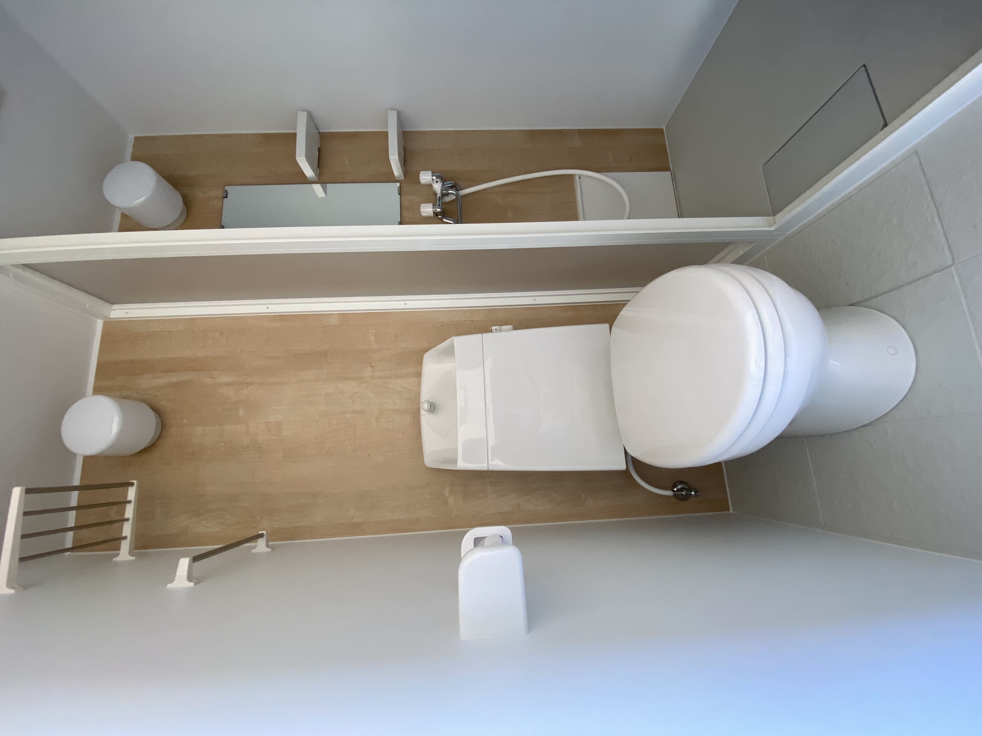 3点ユニットからシャワー・トイレユニットへ