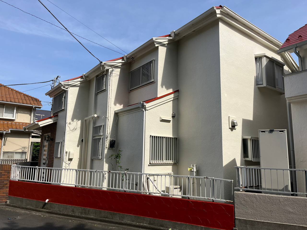 バルコニーを切断溶接して屋根外壁塗装リフォーム