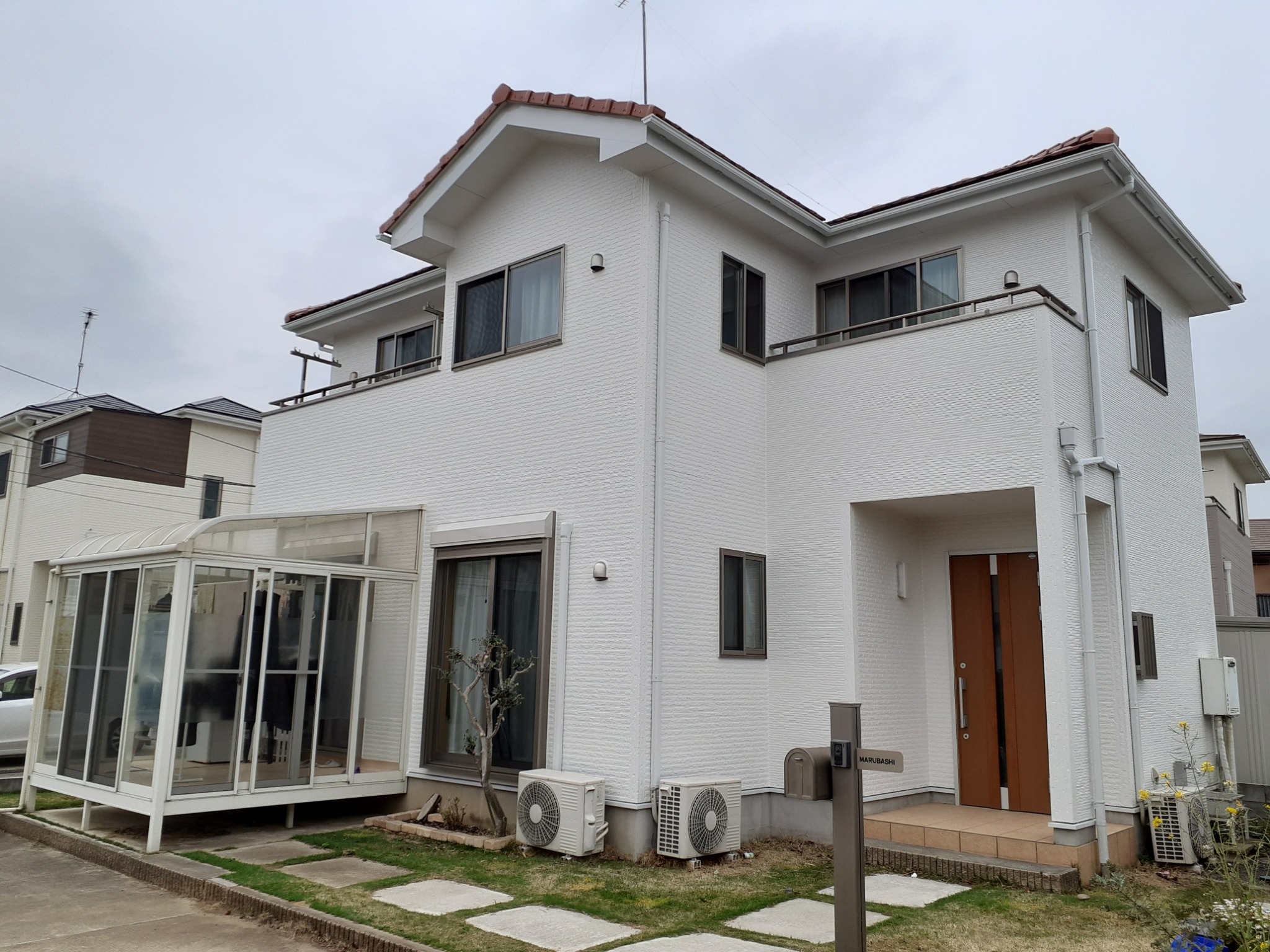 地中海風の仕上がりをイメージした塗装