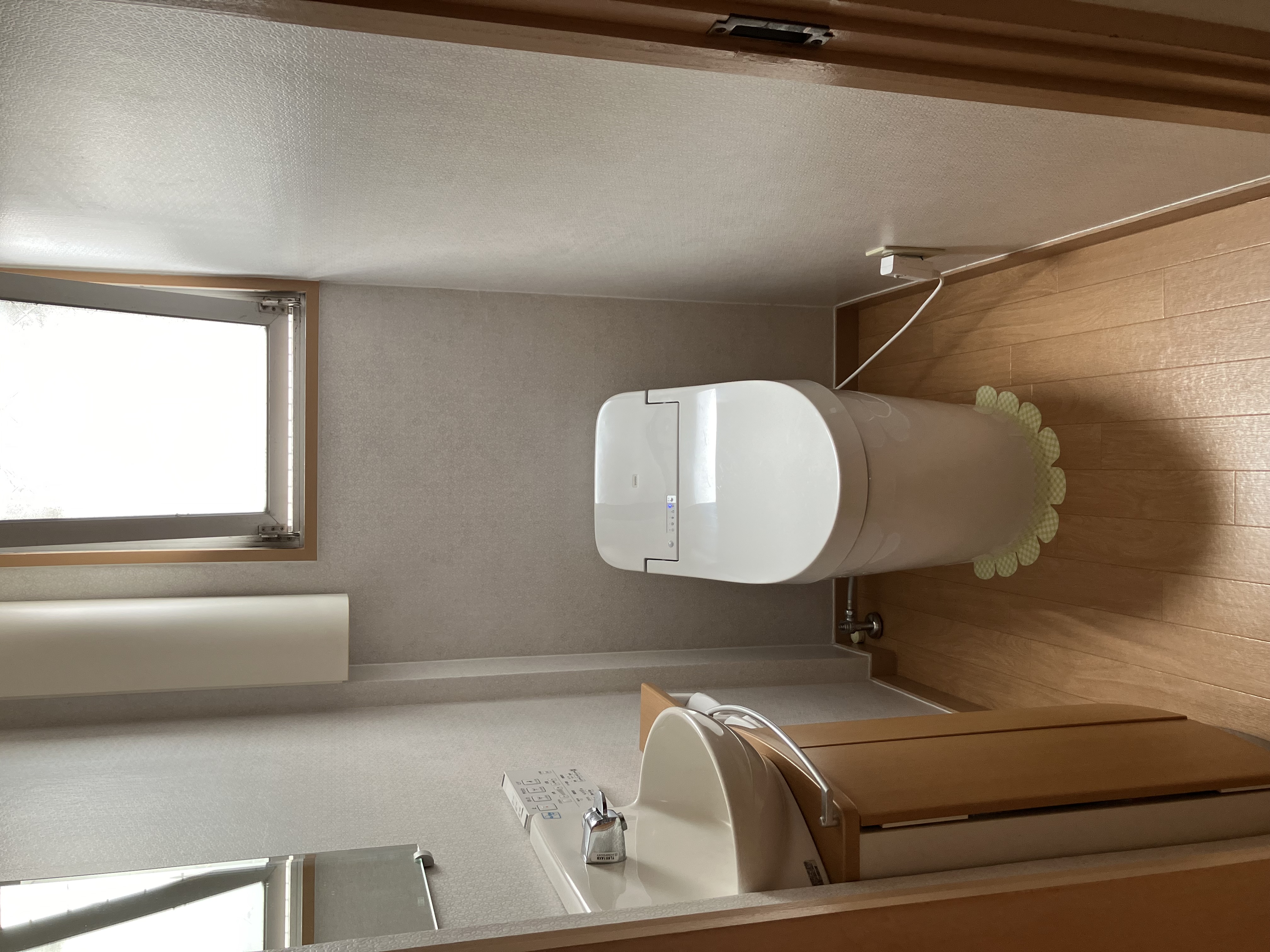 �֊�����A�N���X�\��ւ��A�N�b�V�����t���A�\��B