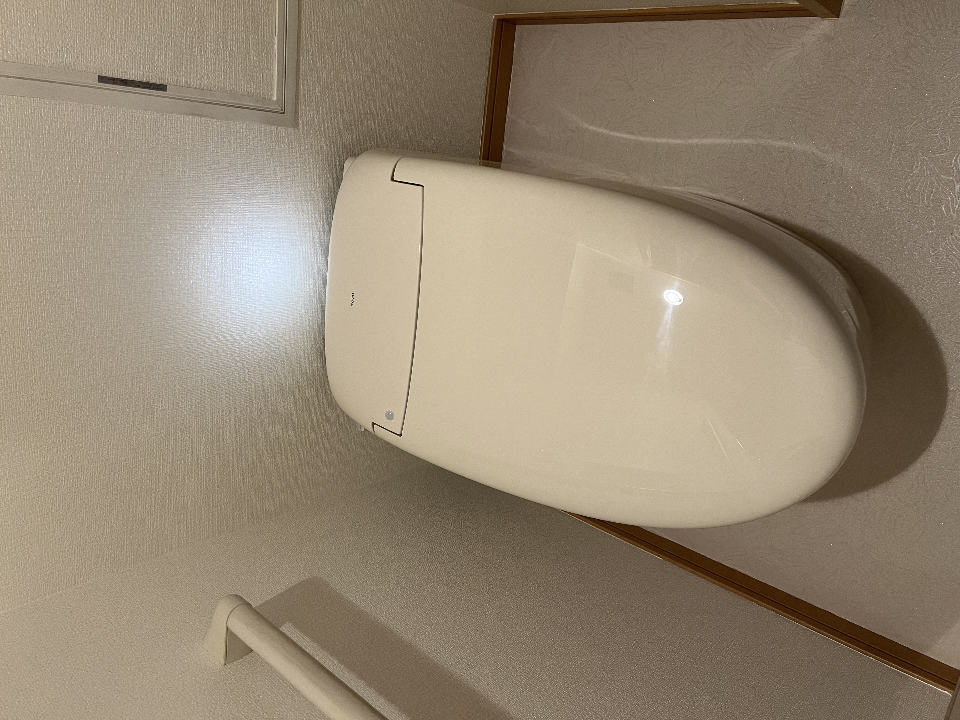新築のようなトイレに生まれ変わりました！