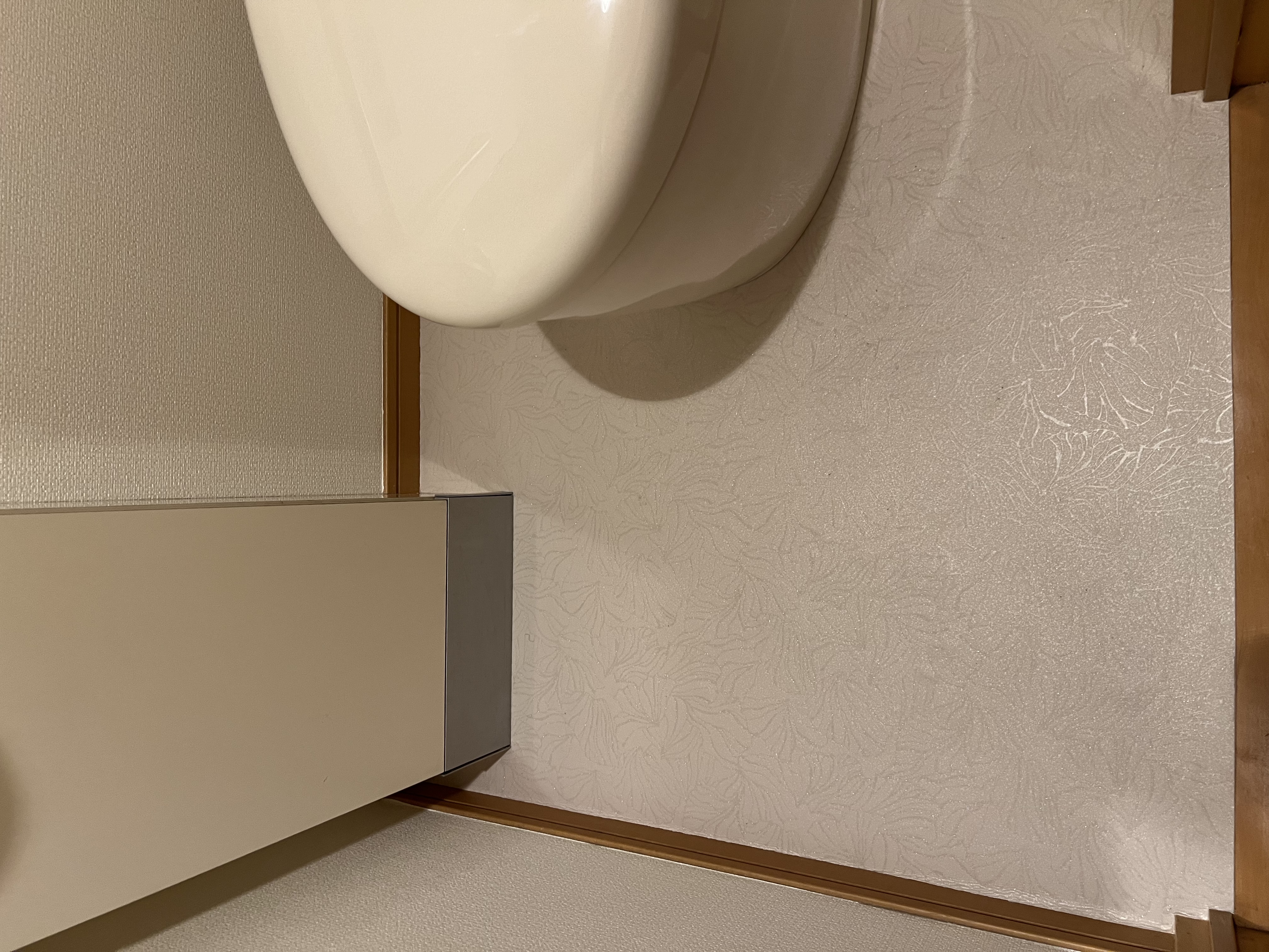 新築のようなトイレに生まれ変わりました！