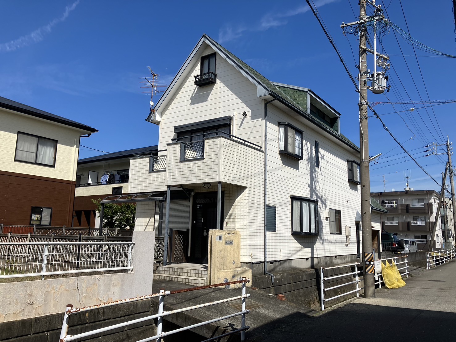 屋根、外壁塗装