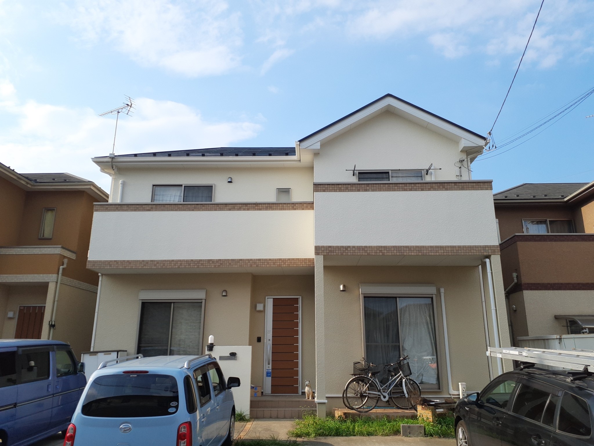 色はあまり変えず、新築の時の様に