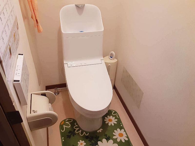 水漏れトイレをスピード交換解決！