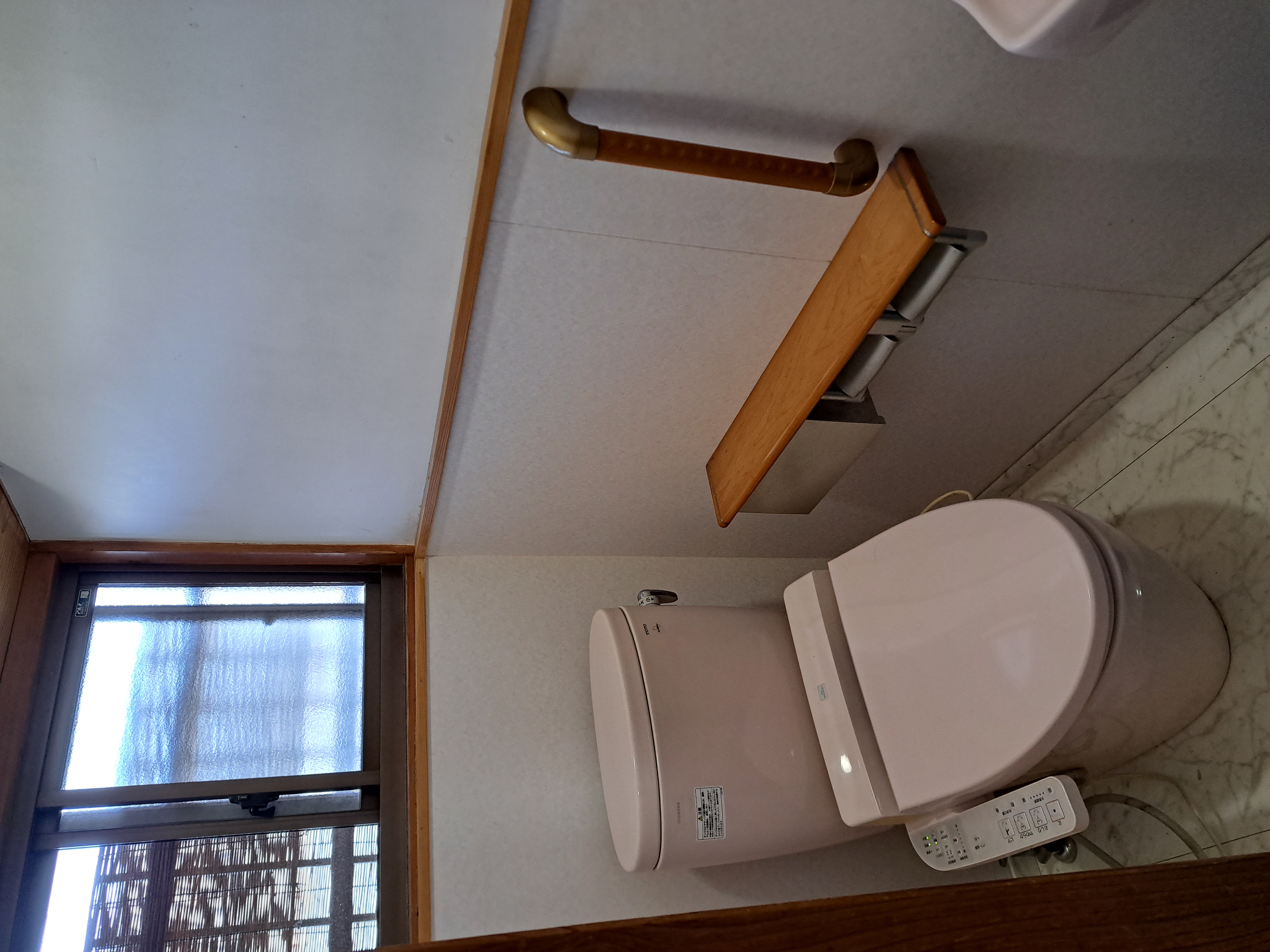 トイレウォシュレット取替工事