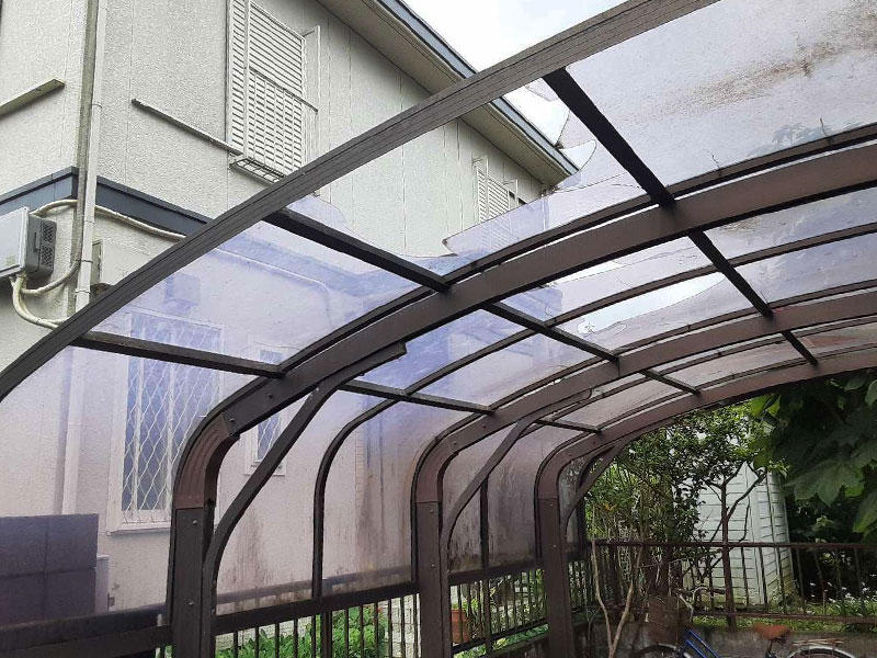 被害に遭ったカーポートを綺麗に一新！