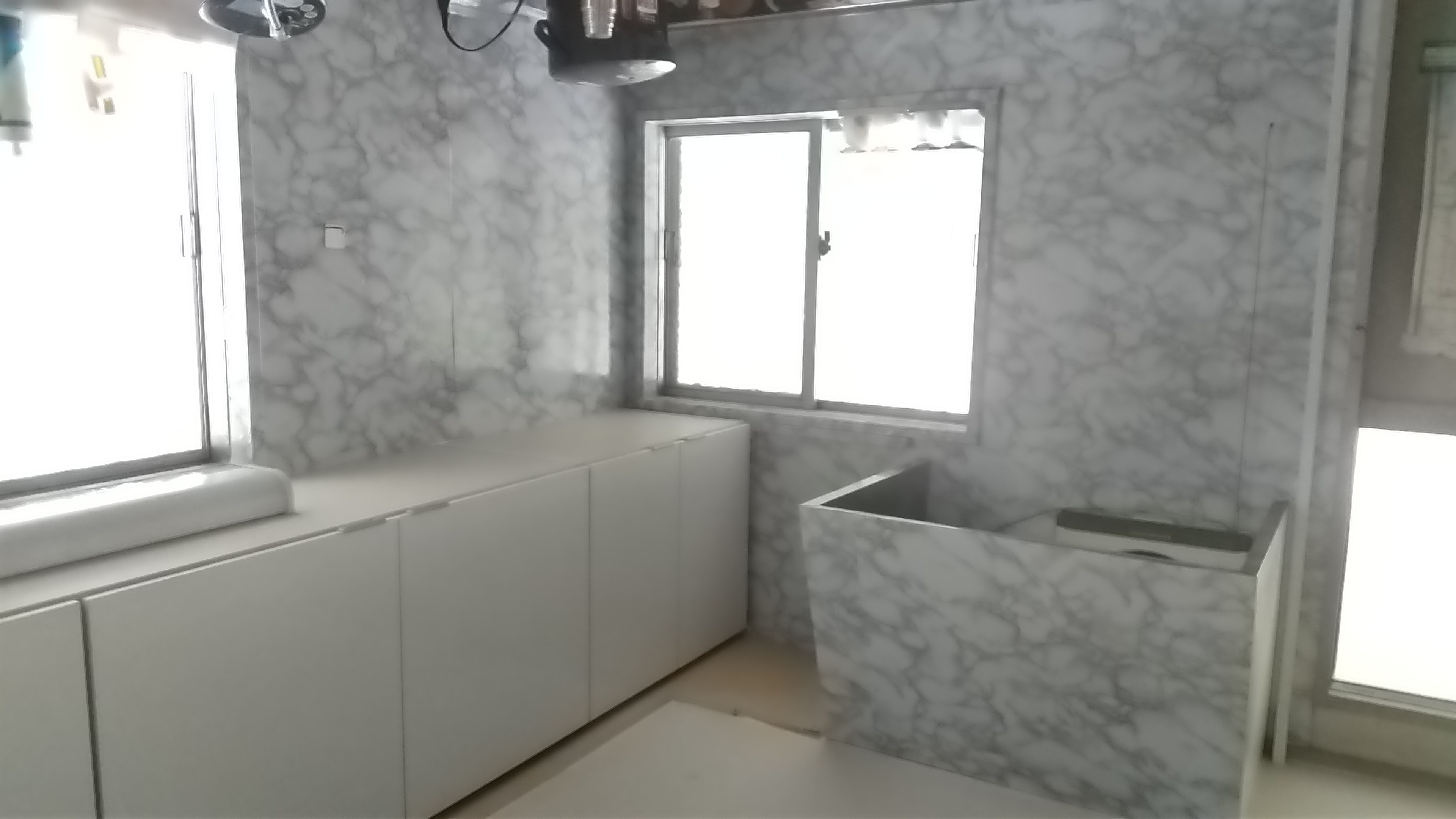 ���N�V���݌˒I�i�܂��̕ǎ��̂�DIY�ɂē\��t�j