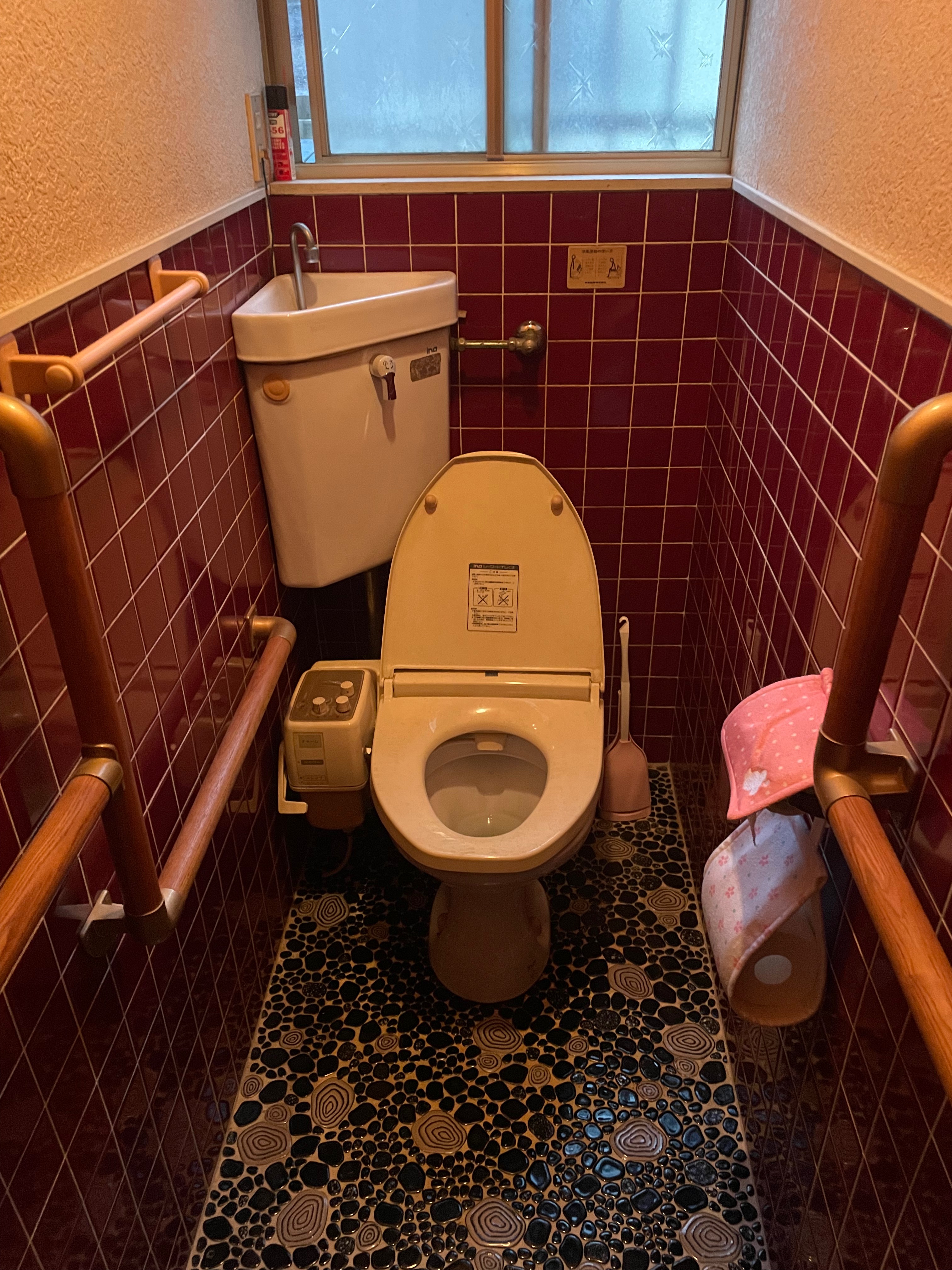 コスパ◎シンプルトイレリフォーム