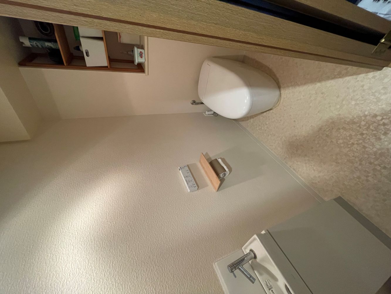 タンクレスでスッキリしたトイレへ