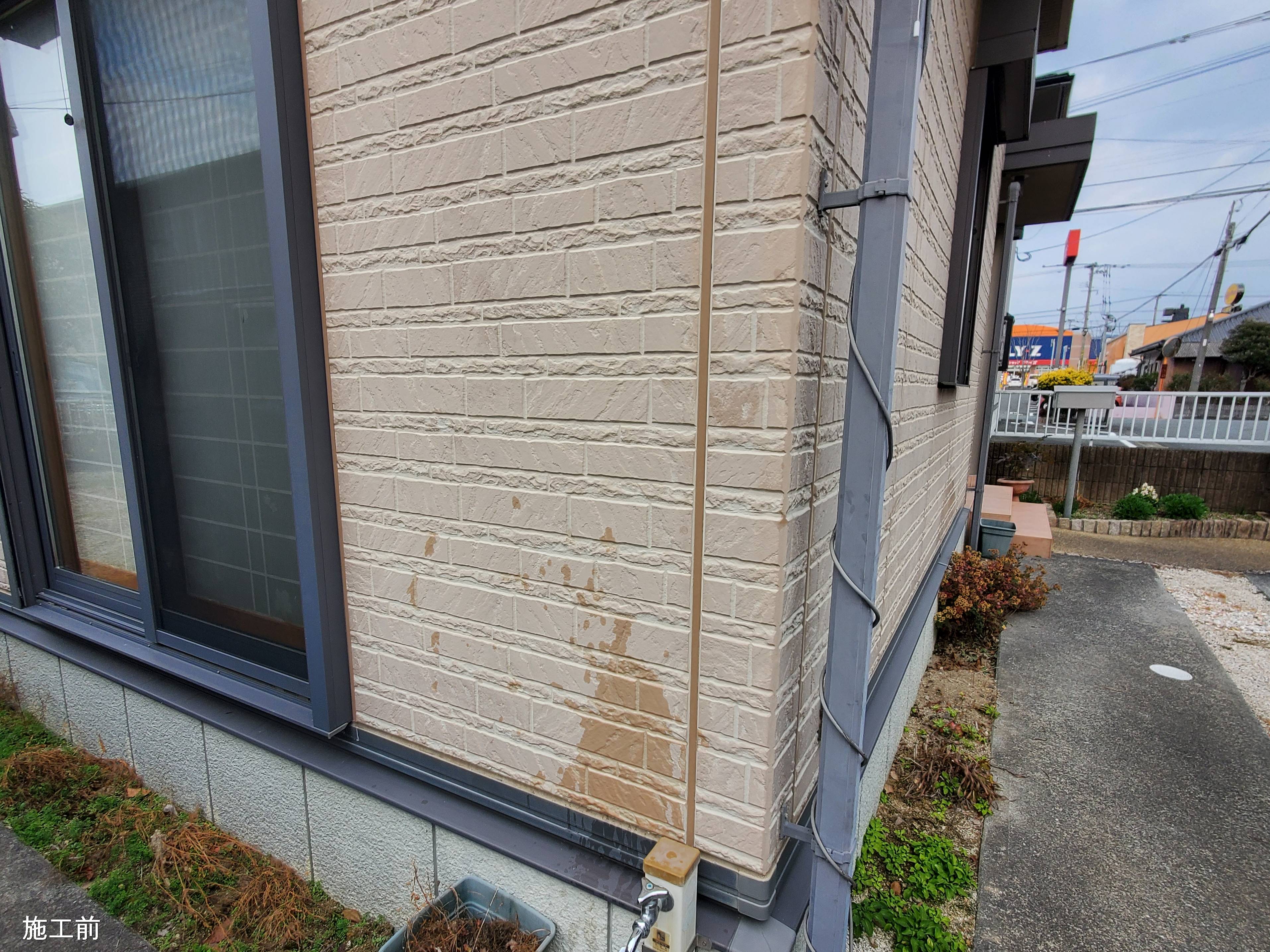液体ガラス塗装工法による、既存の外壁の再生強化と超長期耐久化
