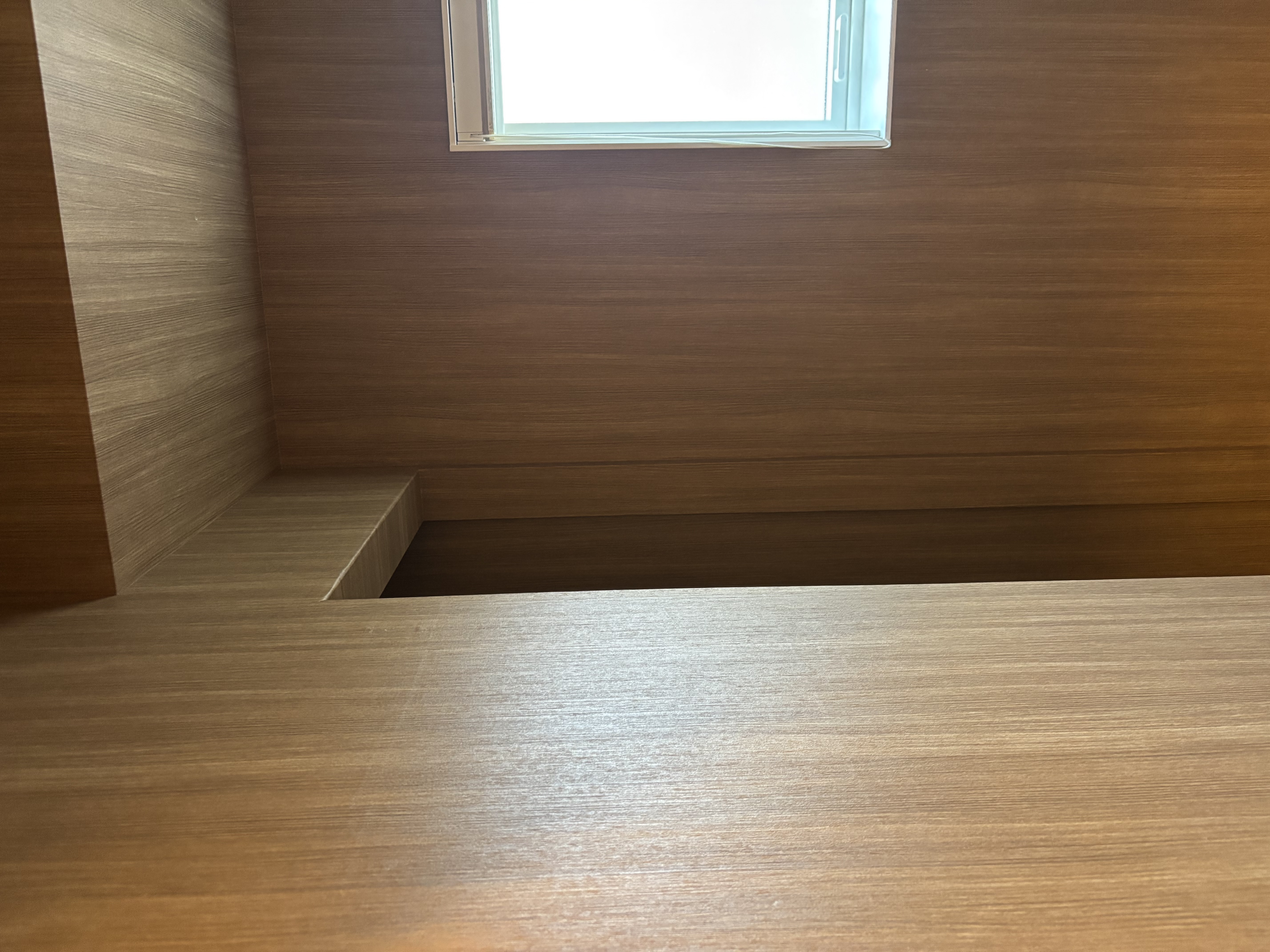 1年後に成人になる。息子の部屋確保。
