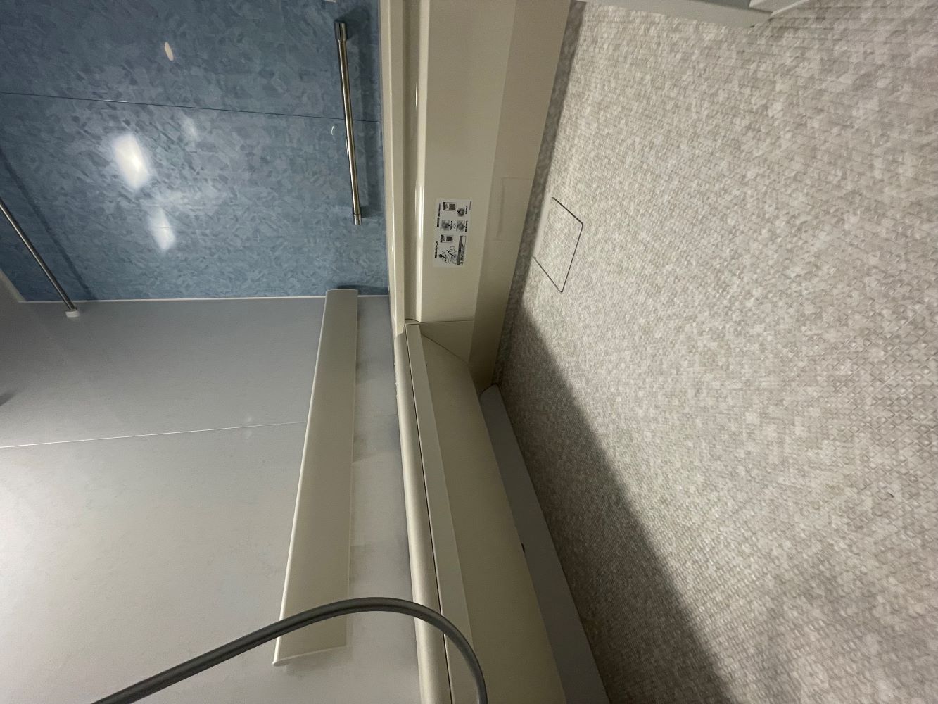 ベンチシート付ユニットバス