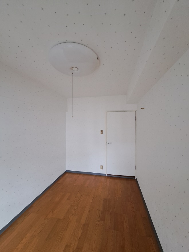 DAIKEN製：フローリング・他