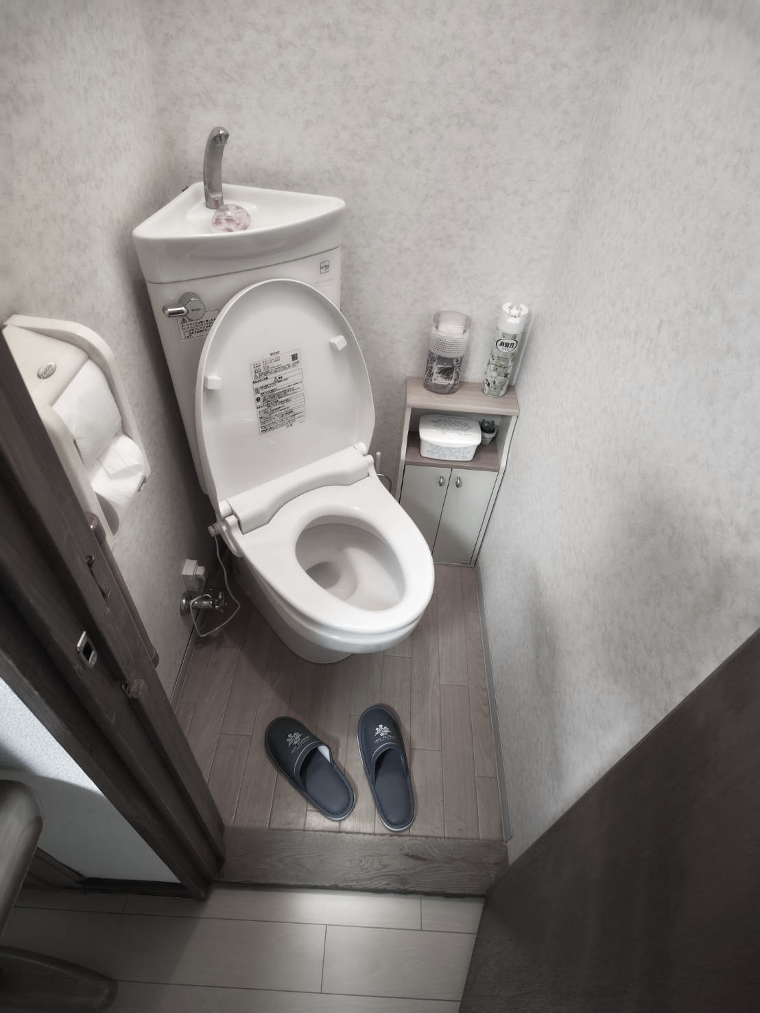 戸建住宅トイレ拡張リフォーム工事