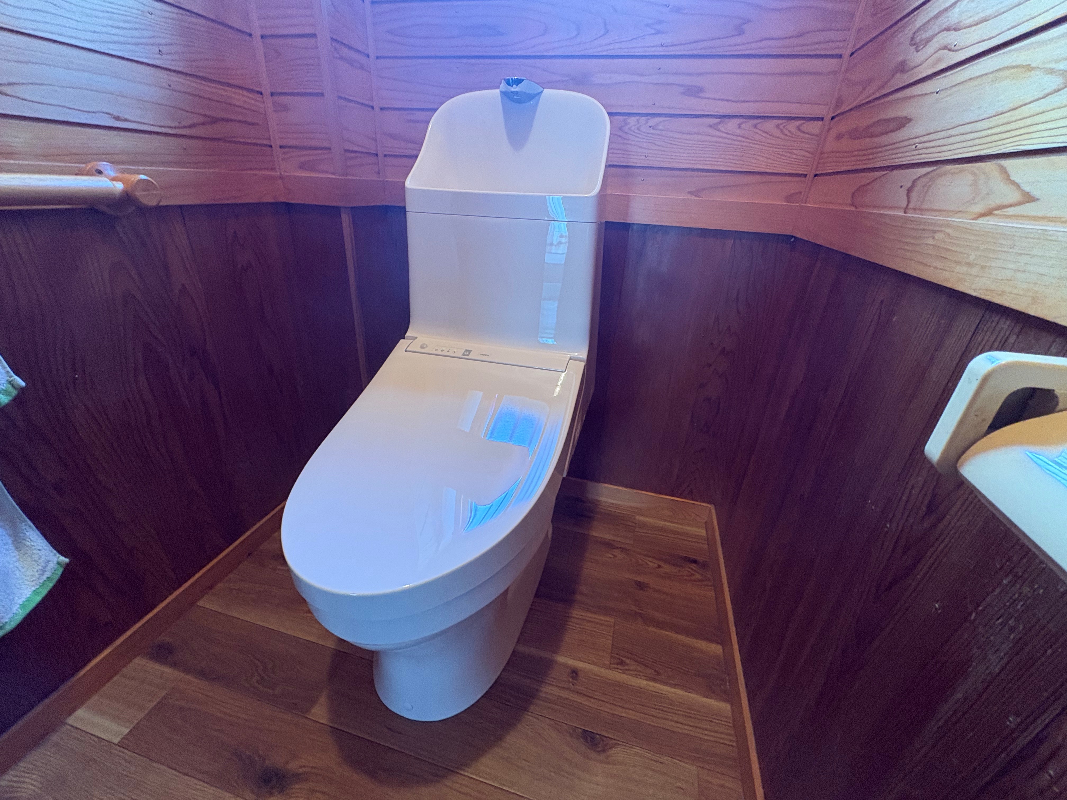 コスパ ◎ トイレ交換のみ！部分リフォーム♪（豊川市）
