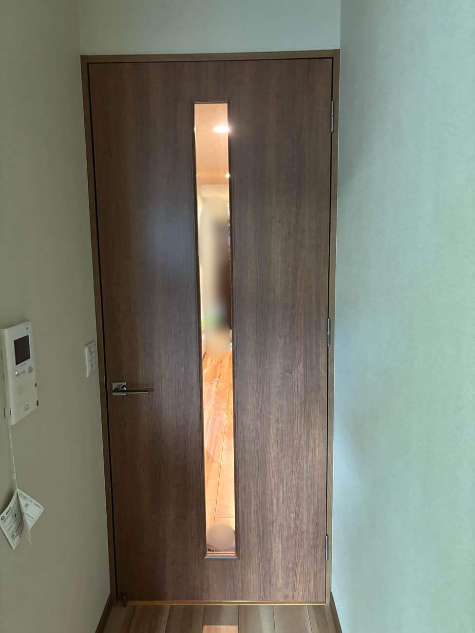 壁穴補修及び建具交換工事
