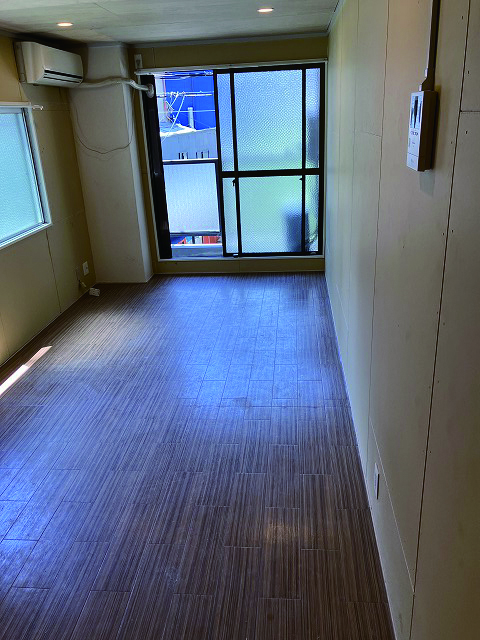 木目がきわ立つナチュラル空間