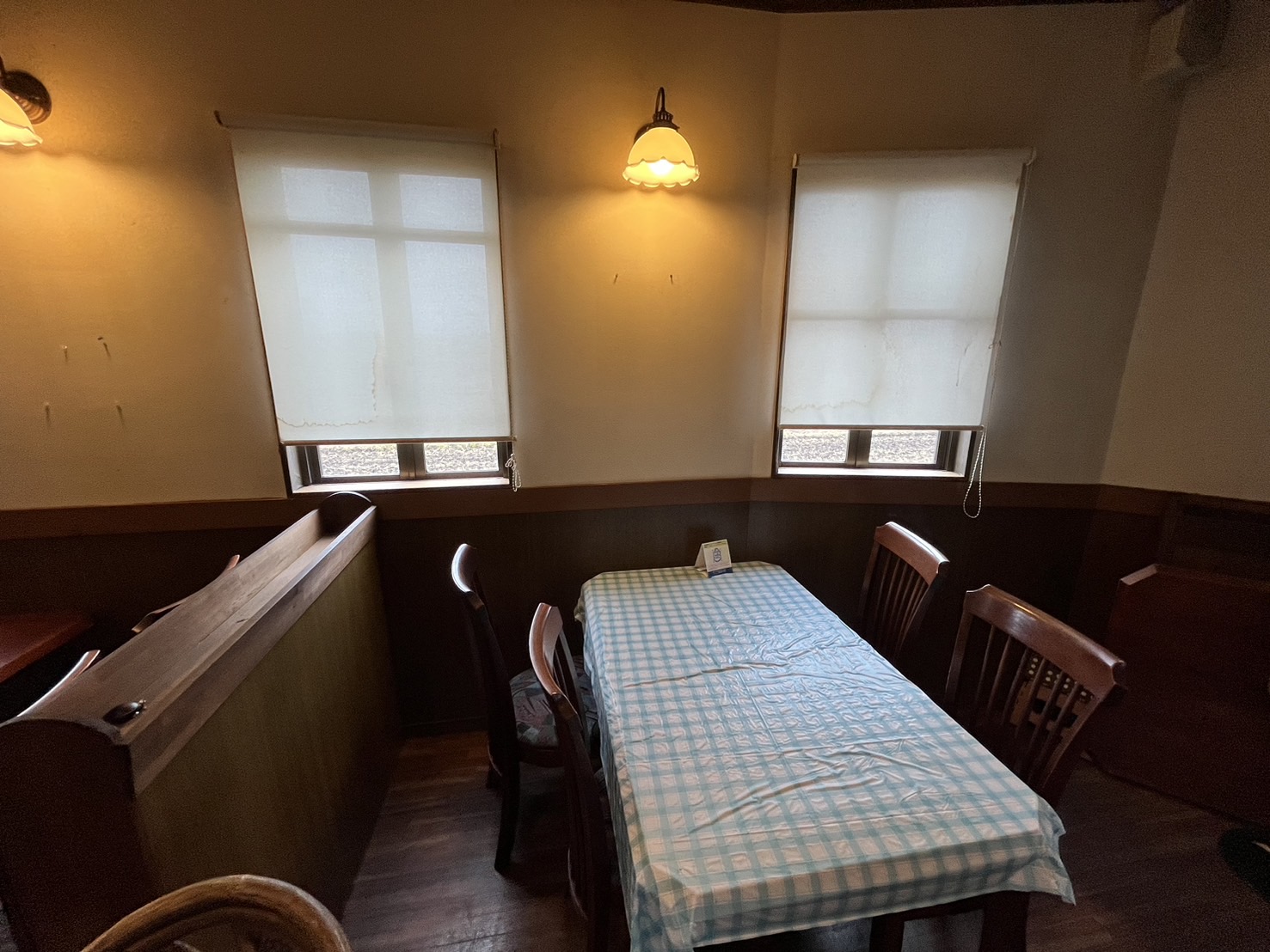 店舗だった内装を、洋室と収納へ