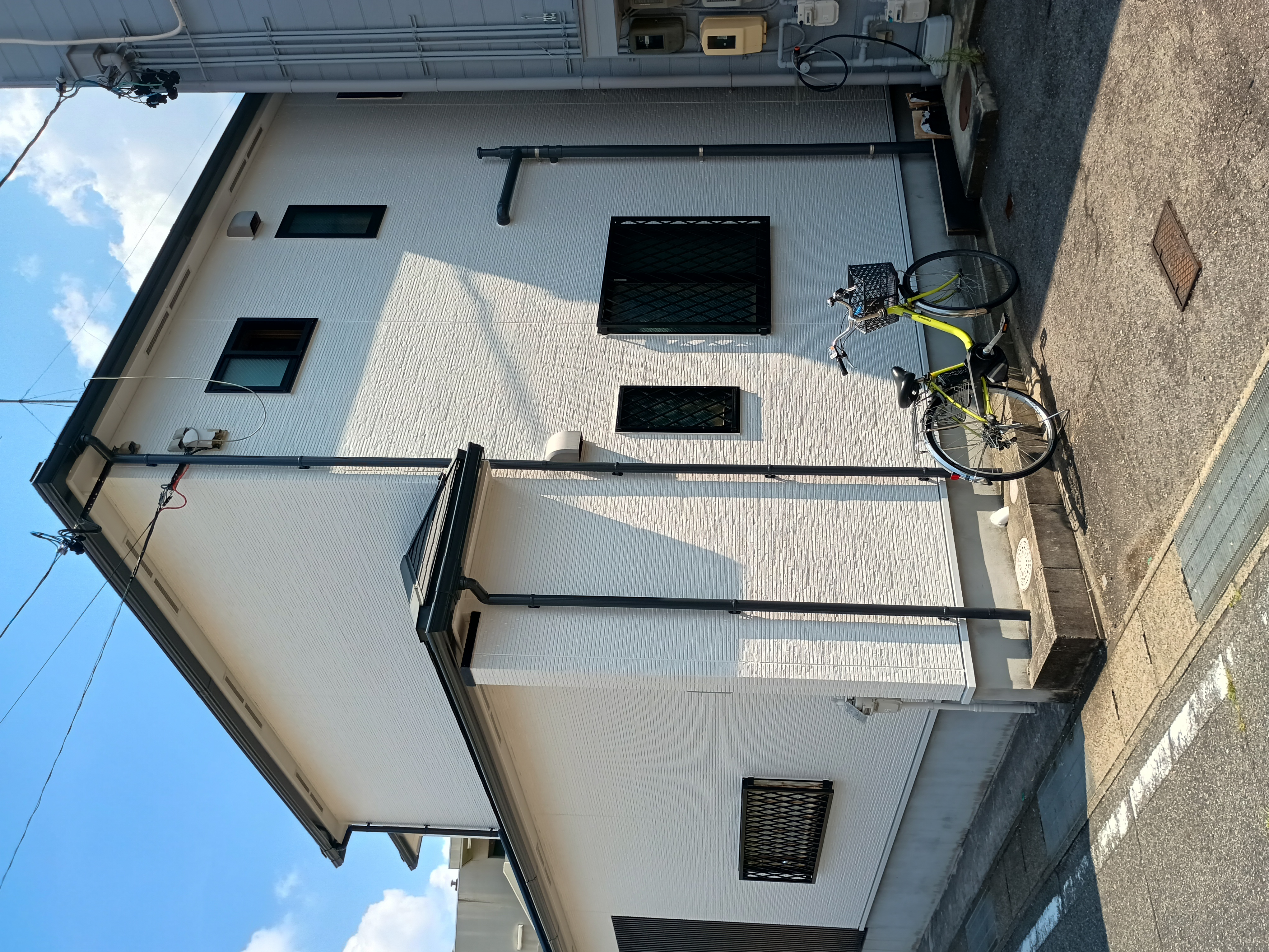外壁塗料及び波板付け替え