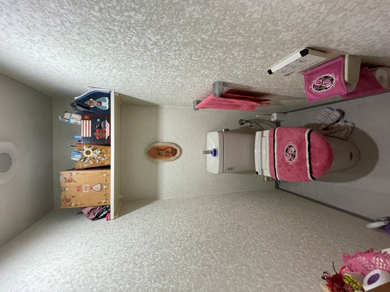 北欧風の壁紙でイメージチェンジ！トイレリフォーム