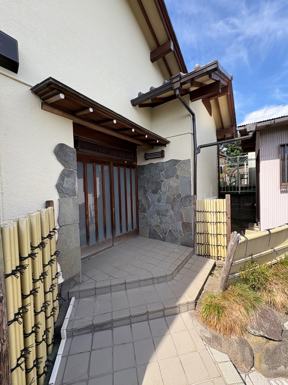 築古家屋の外壁洗浄、補修、塗装