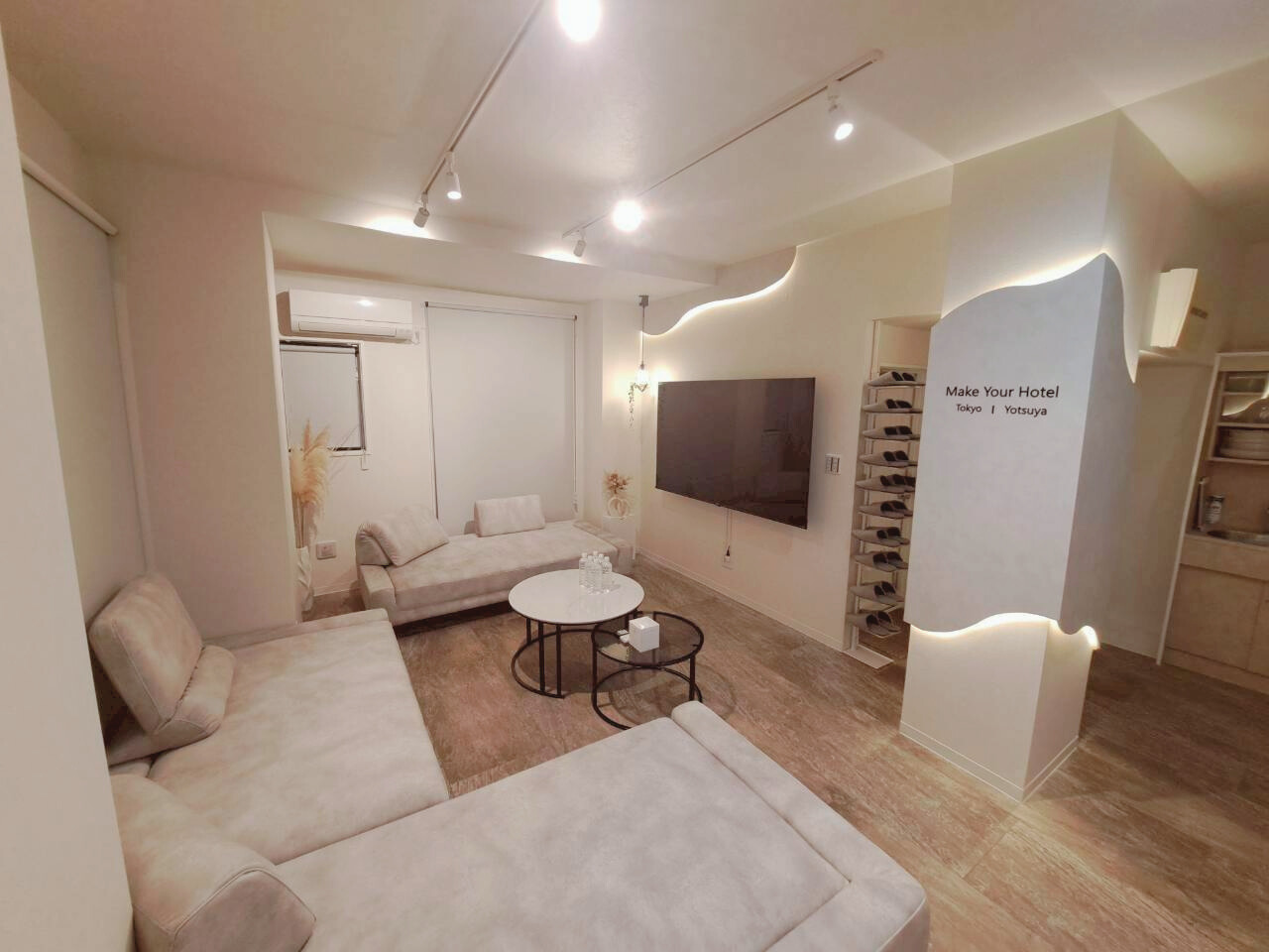 光に包まれた大人の隠れ家～民宿～