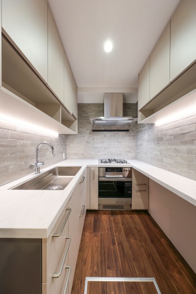 洋式ハーフティンバー方式デザインの住まいに