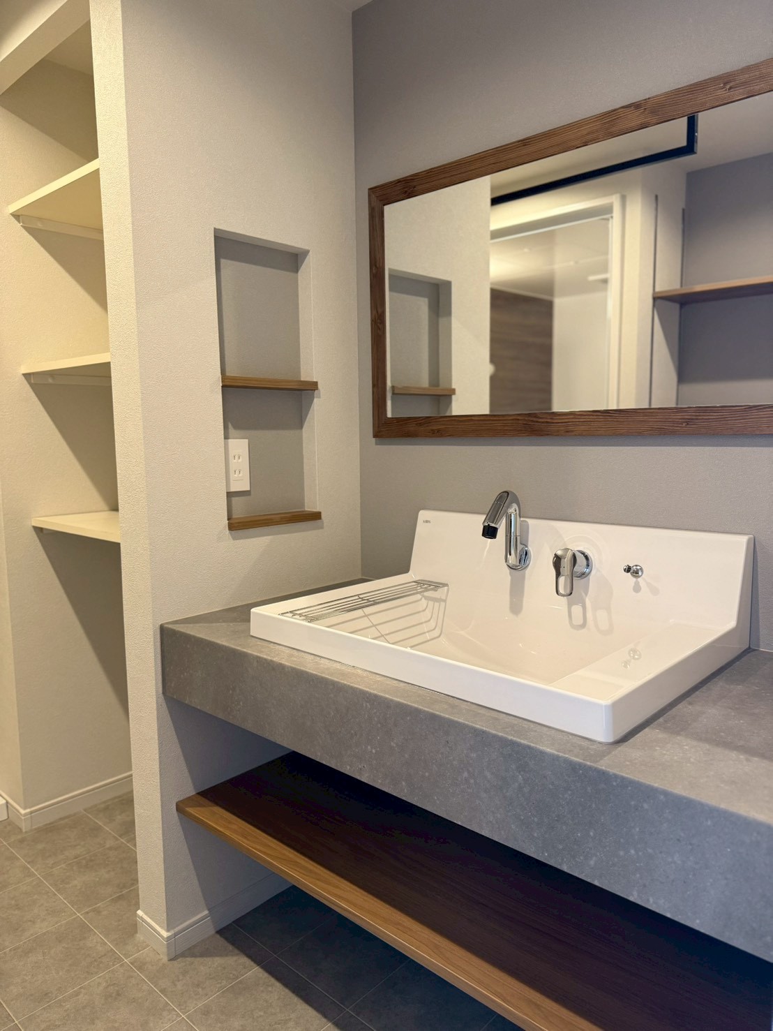 3LDK一室和室を洋室へ変更したリノベーション