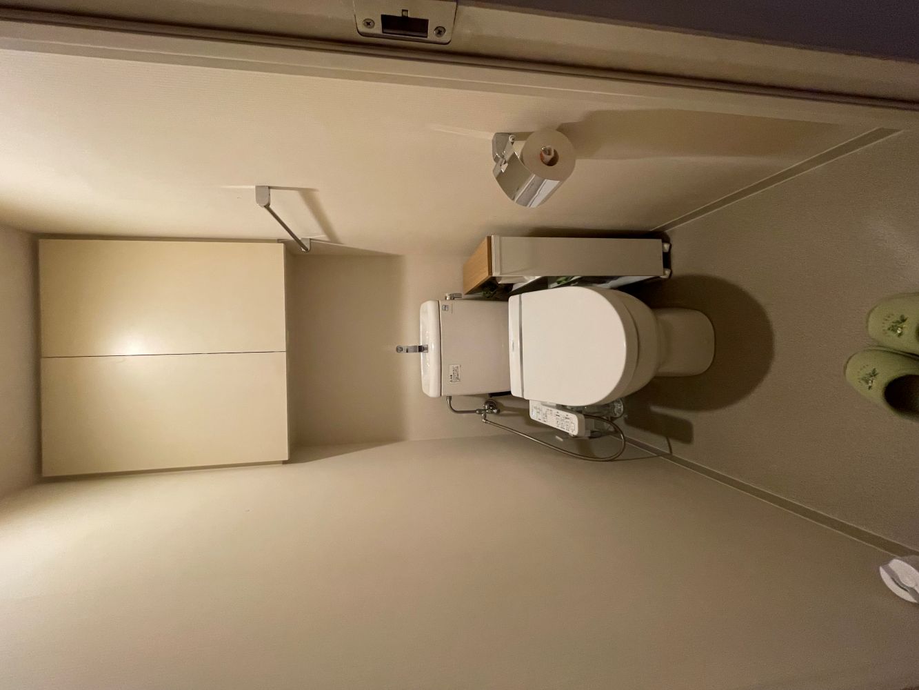 暮らしに馴染む、優しい灯り　トイレリフォーム