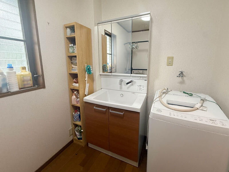 お掃除楽々＋収納力アップですっきり整う洗面所