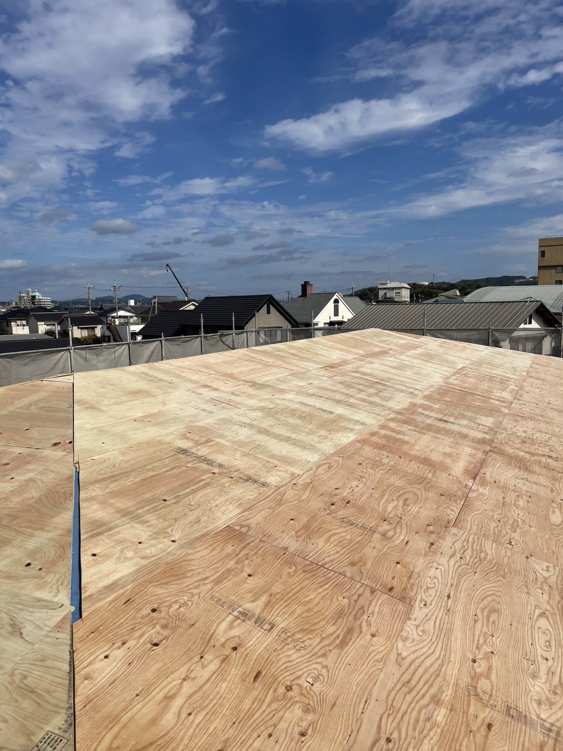 屋根工事と外壁塗装のリフォーム工事