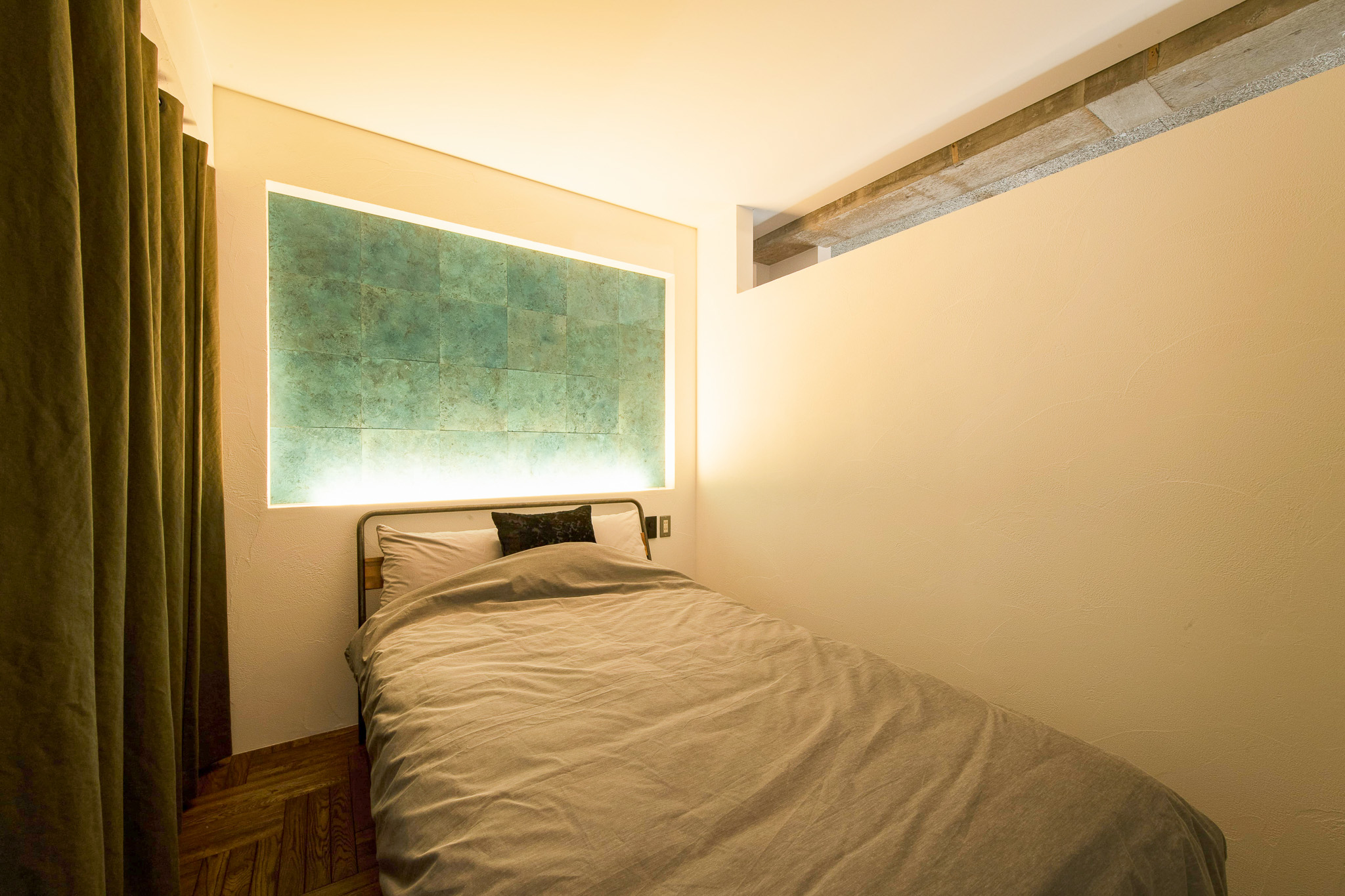 わくわく。隠れ家に住まう。