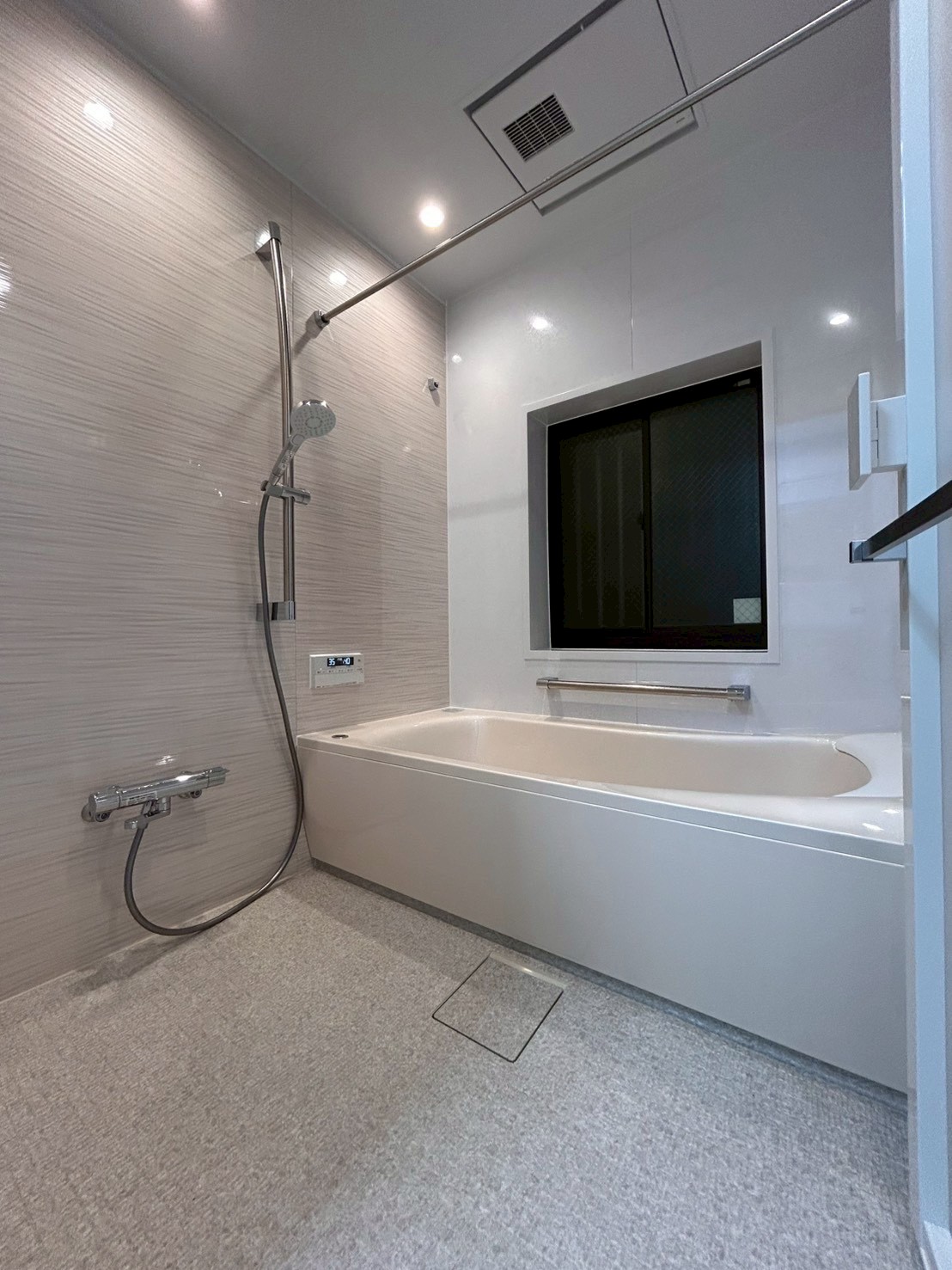 高級感のありユニットバス