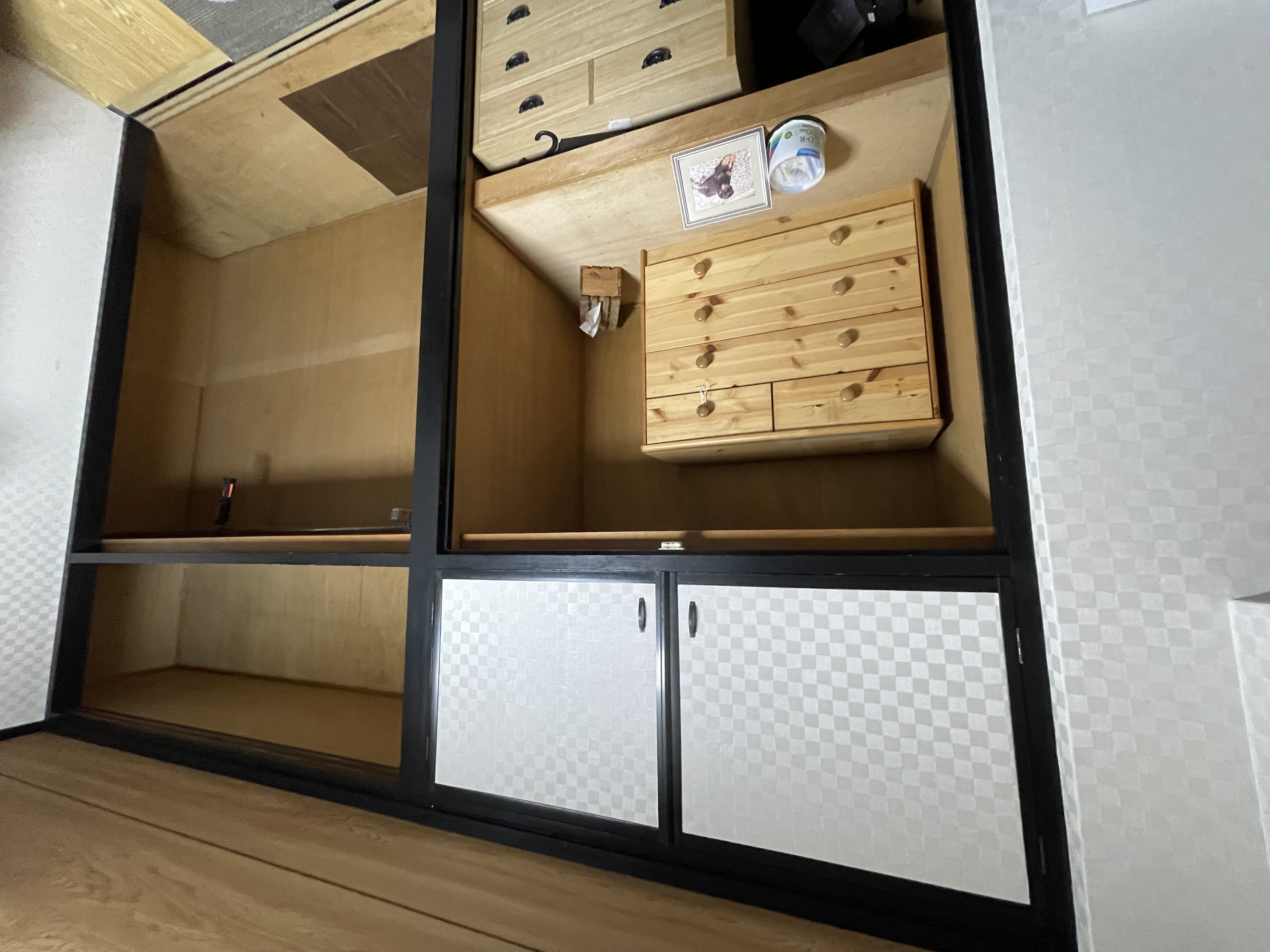 押入れ湿気対策のためのクローゼット化リフォーム