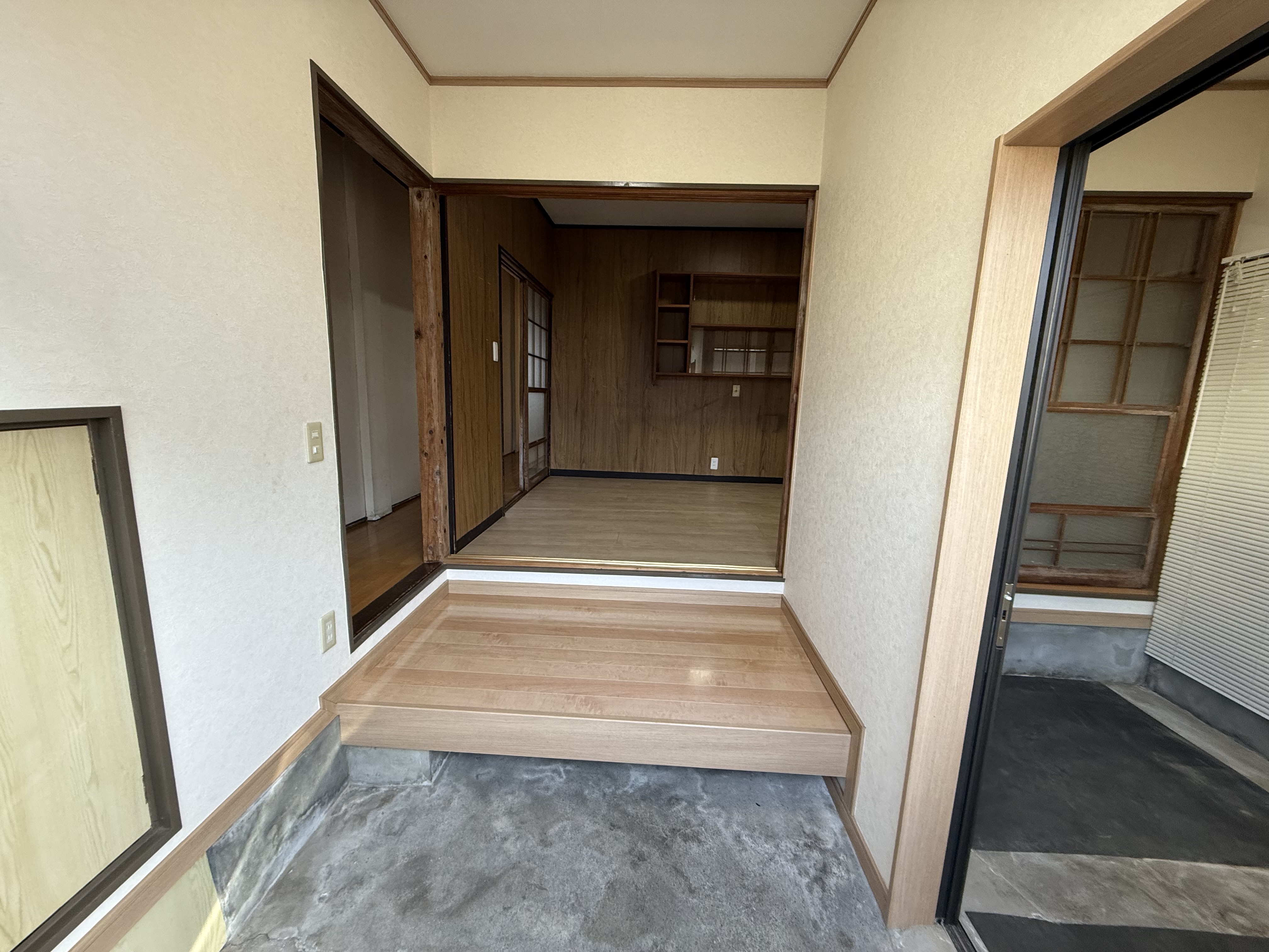 ふかふかの床をお手頃価格で綺麗に